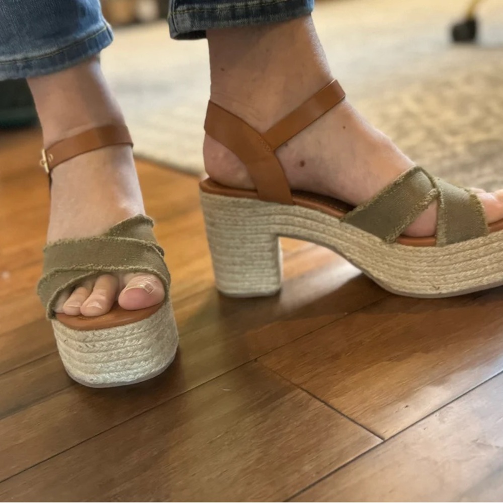 Not Rated Tan and Olive Platform Sandals - Picture 2 of 6